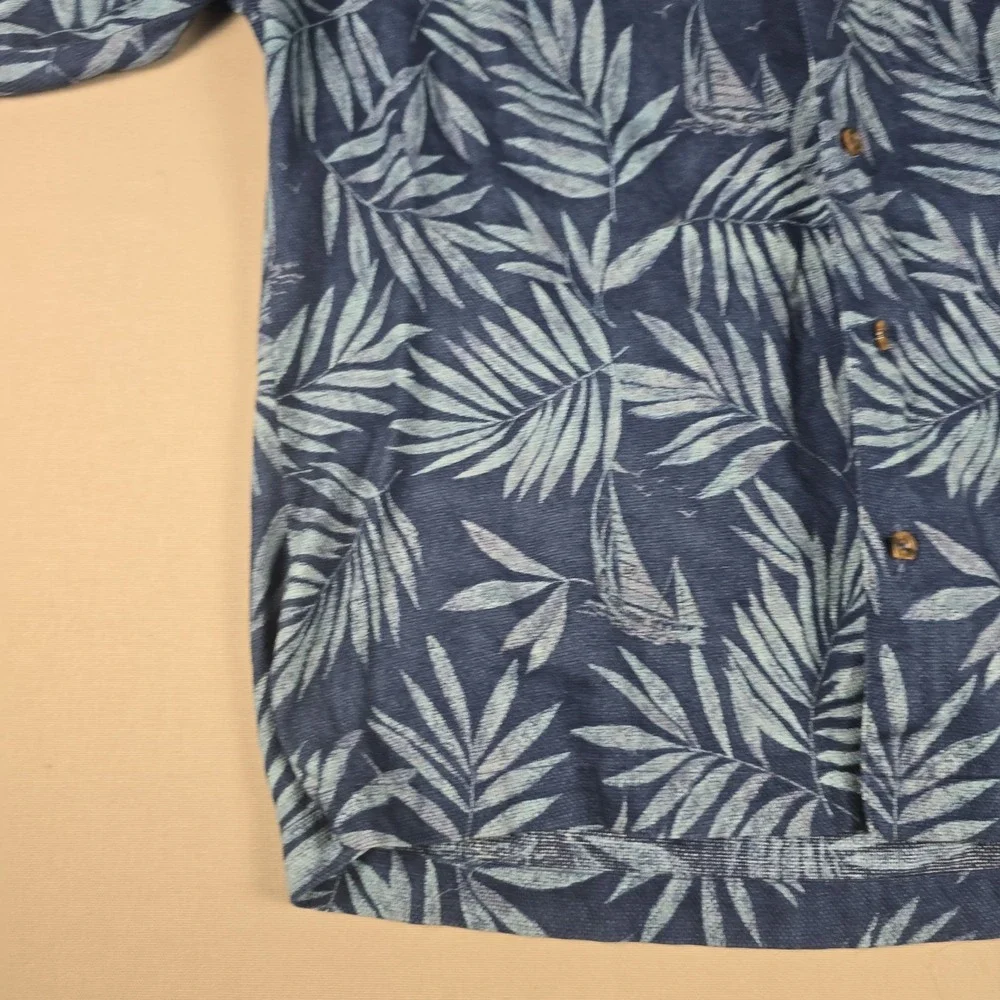 VTG Woolrich Men's M Shirt John Rich and Bros Camp Hawaiian Beach Vacation Blue
